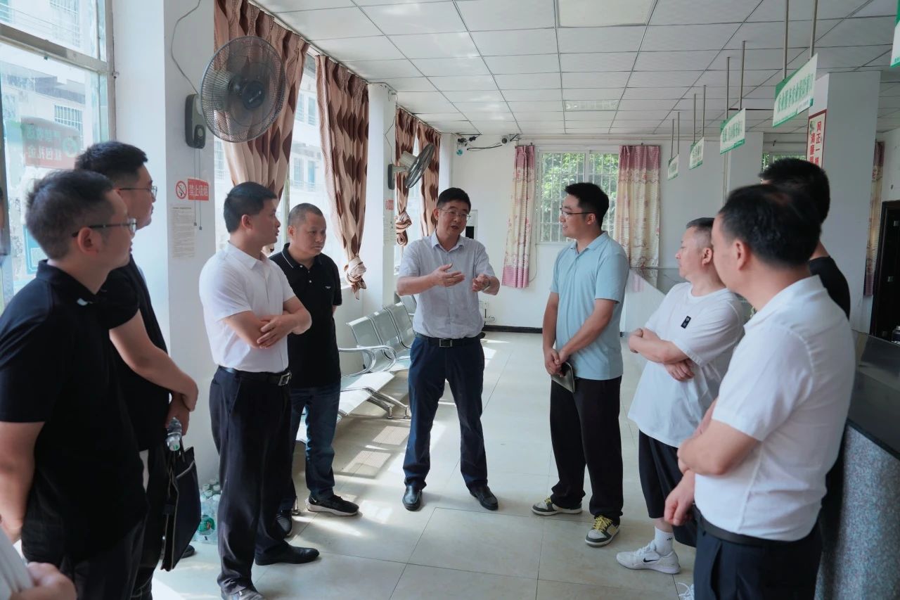 许东明赴南充市嘉陵区、巴中市通江县调研督导定点帮扶和托底性帮扶工作